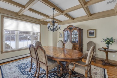 Stunning Colonial located in the desirable Riverhead Community - photo 7