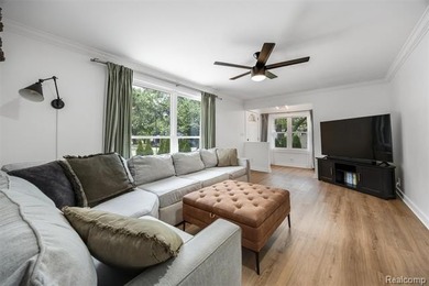 *** We have received multiple offers, H & B due on Tuesday 7/21 - photo 9