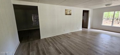 Discover the perfect blend of privacy, space, and convenience - photo 5