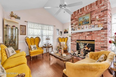 BACK ON THE MARKET! Available immediately and easy to show. This - photo 13