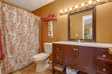 Ground floor and a view!? Yes - Starlight #2. Turn-key 2-bedroom - photo 23
