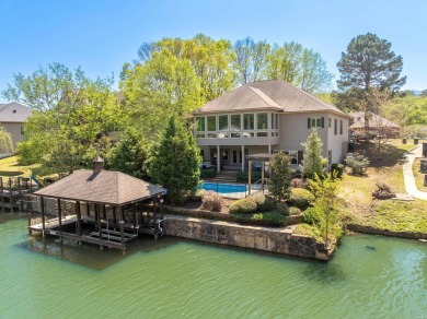 Lake Home For Sale in Hot Springs, Arkansas