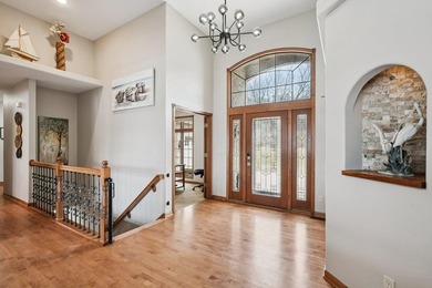 Stunning custom, all-brick executive lake home with 93' of - photo 4