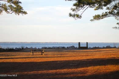 A great opportunity to build on a water access lot and - photo 12