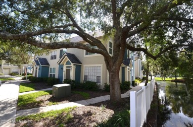 Lakes at Windsor Parke Golf Club Condo Sale Pending in Jacksonville Florida