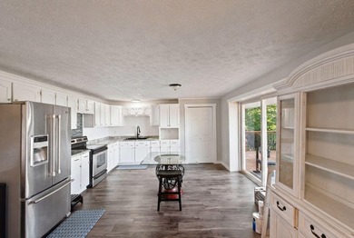 Wake up to breathtaking panoramic views of Herrington Lake from - photo 23