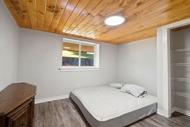 Wake up to breathtaking panoramic views of Herrington Lake from - photo 34