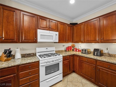 Located in award-winning Sun City Aliante community, this