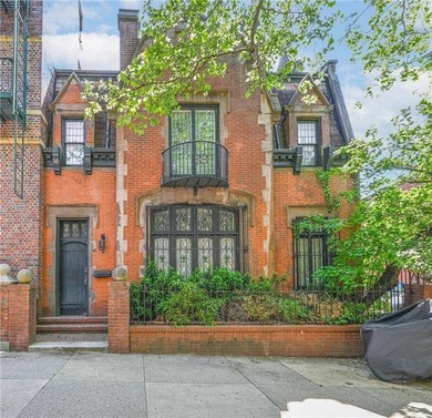 Welcome to your home in the Park Slope neighborhood of Brooklyn - photo 22