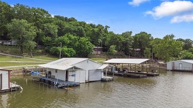 This is a must see for lake lovers. Main cabin plus 2-story - photo 42