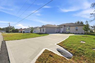Stunning New Custom-Built Home with High-End Finishes! - photo 46