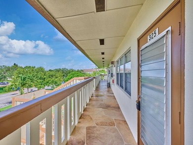 Remodeled & Move-In Ready! Don't miss this beautifully updated - photo 3