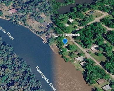 Riverfront Retreat With Panoramic Views, Sandbar Access & Boat - photo 2