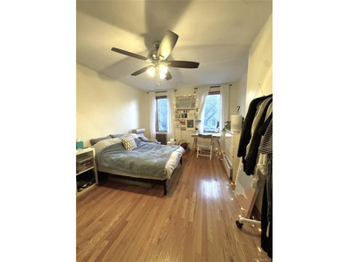 Located in the heart of Williamsburg, this charming property at - photo 15