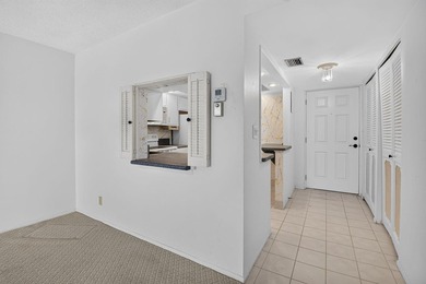 Rare opportunity to reimagine this spacious 4th-floor residence - photo 16