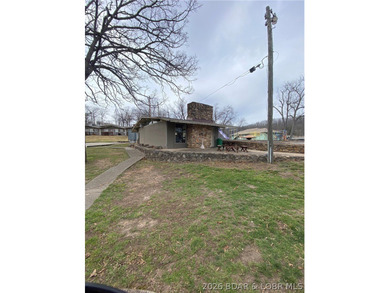 Turnkey lakefront cabins located at the nine-mile marker - photo 21