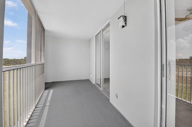 Rare opportunity to reimagine this spacious 4th-floor residence - photo 33