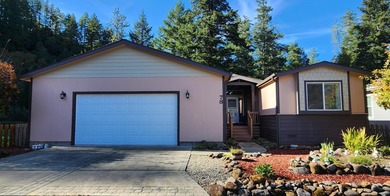 Smith River Home For Sale in Gasquet California