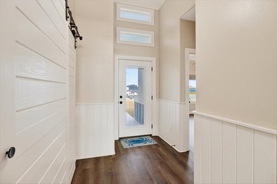 Welcome to your coastal retreat in the heart of Rockport! This - photo 4