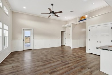 Welcome to your coastal retreat in the heart of Rockport! This - photo 10