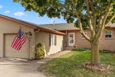 Lake Condo For Sale in Grand Rapids, Michigan