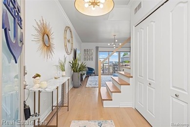 Location, Location, Location!! Beautifully appointed end unit - photo 6