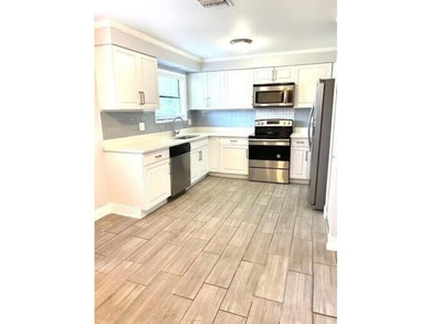 Rare opportunity to own a versatile investment property in the - photo 5