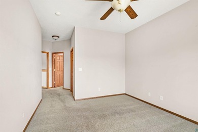 Welcome to this beautifully maintained 4-bedroom, 3-bath - photo 13
