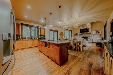 Discover a proven income-producing retreat, perfectly positioned - photo 14