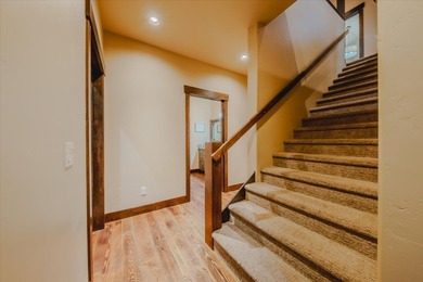 Discover a proven income-producing retreat, perfectly positioned - photo 19