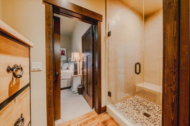 Discover a proven income-producing retreat, perfectly positioned - photo 22