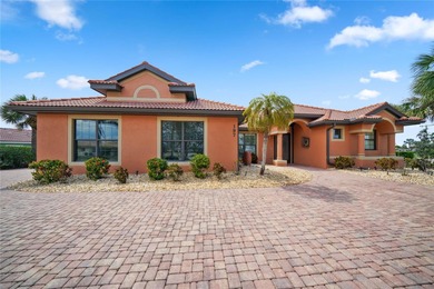 Discover your dream Turnkey Second Home or Vacation Rental! This - photo 4