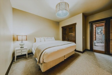 Discover a proven income-producing retreat, perfectly positioned - photo 35