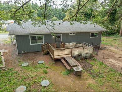 Enjoy life on the outskirts of Port Orford with this beautiful 3 - photo 35