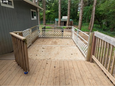 Enjoy life on the outskirts of Port Orford with this beautiful 3 - photo 38