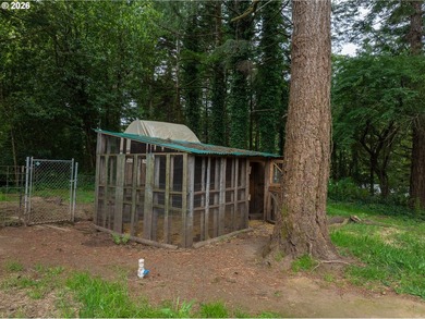 Enjoy life on the outskirts of Port Orford with this beautiful 3 - photo 41