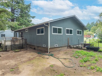 Enjoy life on the outskirts of Port Orford with this beautiful 3 - photo 43