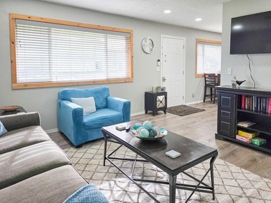 Income Potential! Welcome to this adorable 3-bedroom 1-bath home - photo 9