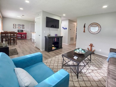 Income Potential! Welcome to this adorable 3-bedroom 1-bath home - photo 10