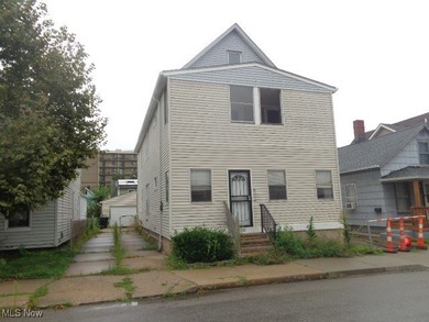 Lake Erie - Cuyahoga County Home Sale Pending in Cleveland Ohio