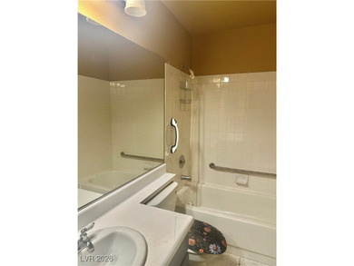 Great opportunity with this single story Las Vegas house.ING