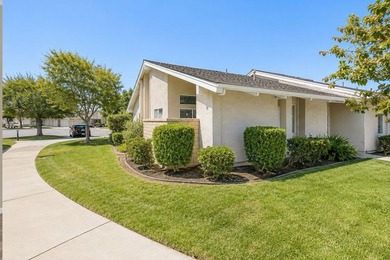 LOCATION! LOCATION! LOCATION! Welcome home to this fabulous - photo 1