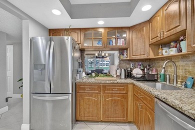 Welcome to this FIRST FLOOR, 2-bedroom, 2-bathroom condominium - photo 4