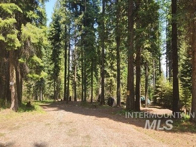 Excellent price on the ultimate outdoor enthusiast's dream, with - photo 11