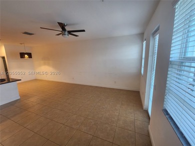 Lakefront, very well-maintained tri-level townhome at Montclair - photo 11