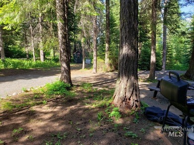 Excellent price on the ultimate outdoor enthusiast's dream, with - photo 16