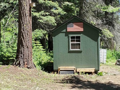 Excellent price on the ultimate outdoor enthusiast's dream, with - photo 20