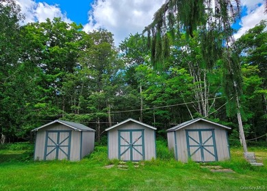 Here's your chance to own a landmark property with history - photo 28