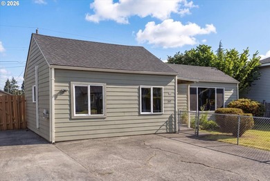 Turnkey and move-in ready, this beautifully updated 3 bedroom, 1 - photo 3