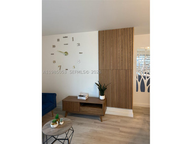 Prime Location! Exceptional Opportunity! This beautifully - photo 11